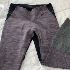 Nike leggings